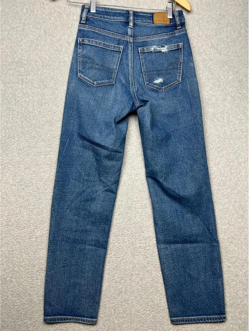 American Eagle Womens Mom Straight Jeans Size 0 Regular Distressed Denim Blue